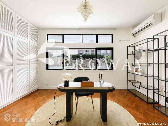 Chung Hom Kok - Coral Villas 10