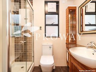 Mid Levels West - Scenic Heights 10