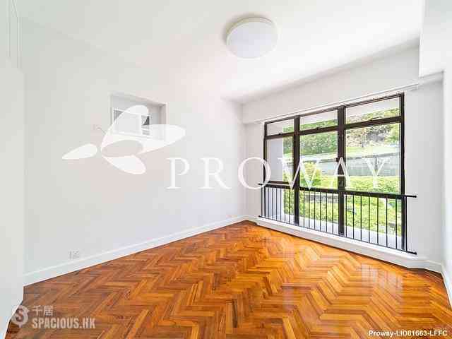 Pok Fu Lam - Pine Grove Block 4 09