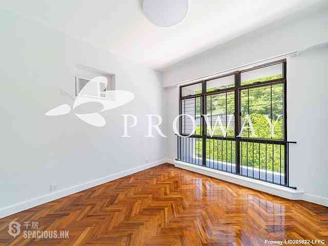 Pok Fu Lam - Pine Grove Block 4 07