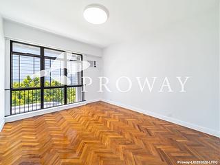 Pok Fu Lam - Pine Grove Block 4 08