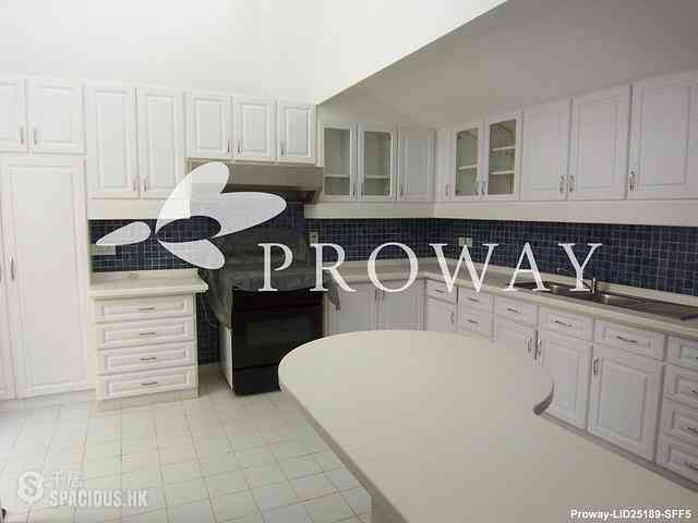 The Peak - Strawberry Hill 10