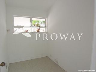 The Peak - Strawberry Hill 12
