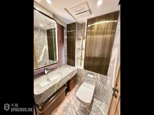 Mid Levels Central - 22A, Kennedy Road 09