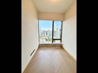 Mid Levels Central - 22A, Kennedy Road 10