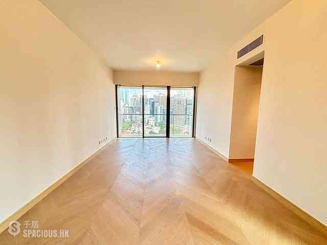 Mid Levels Central - 22A, Kennedy Road 02