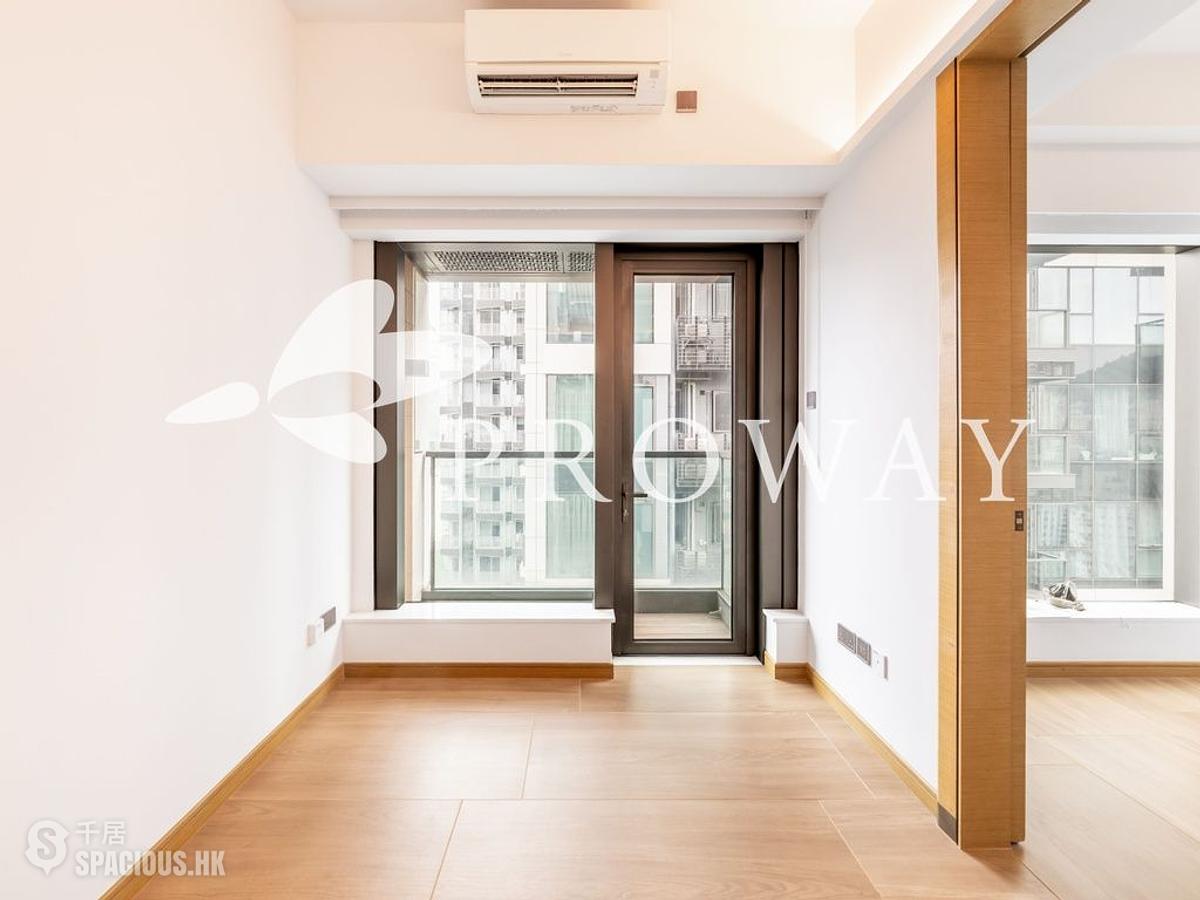 Sai Ying Pun - One・Artlane 01