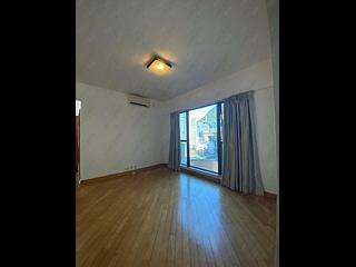 Shek Tong Tsui - The Belcher's Phase 1 Block 3 02