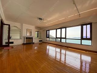 Chung Hom Kok - 19-25, Horizon Drive 03
