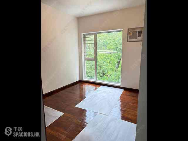 Repulse Bay - 98, Repulse Bay Road 03