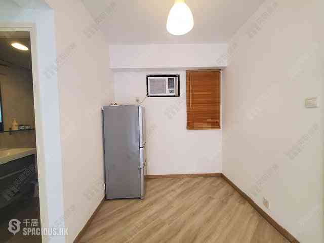 Mid Levels Central - Vantage Park Block 1 03