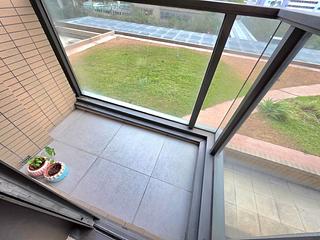 Tung Chung - The Visionary Tower 8 08