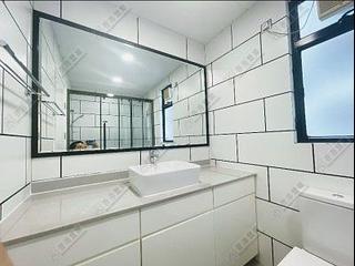 Mid Levels Central - Clovelly Court 04