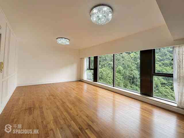 Mid Levels Central - Tavistock II 03