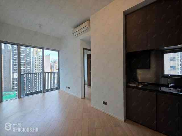 Sai Ying Pun - Artisan House 01