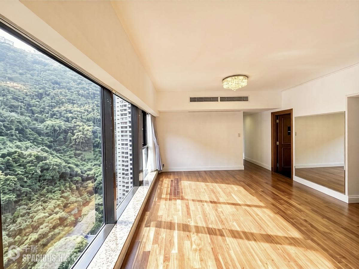 Mid Levels Central - Tavistock II 01