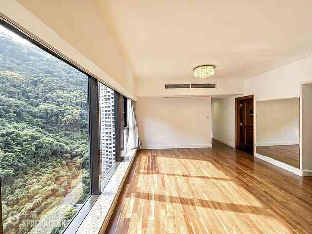 Mid Levels Central - Tavistock II 01