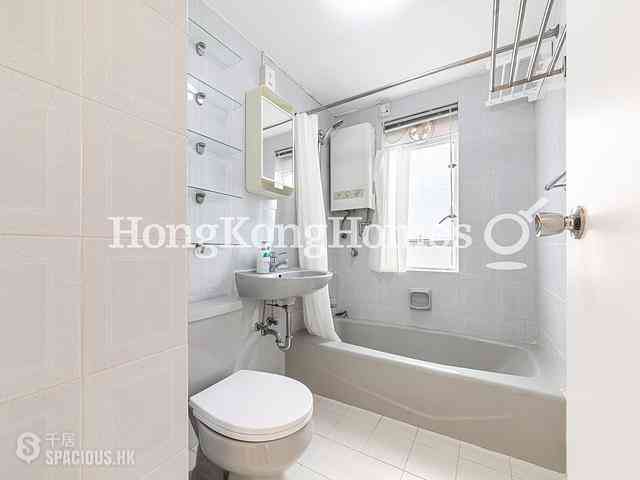 Pok Fu Lam - Bisney Villas 11