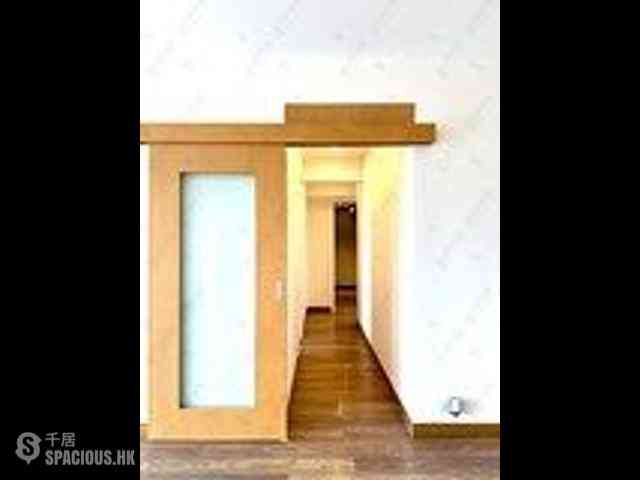 Mid Levels Central - Pearl Gardens 02