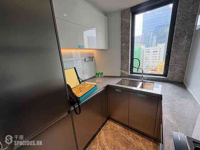 Wong Chuk Hang - The Southside Phase 3C Blue Coast II Tower 5 01
