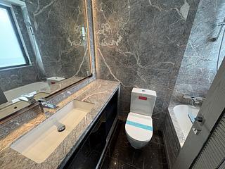 Wong Chuk Hang - The Southside Phase 3C Blue Coast II Tower 5 04