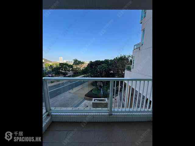 Tung Chung - Coastal Skyline Phase 4 Le Bleu Deux 04