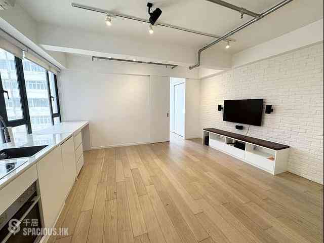 Sheung Wan - Kam Chuen Building 02