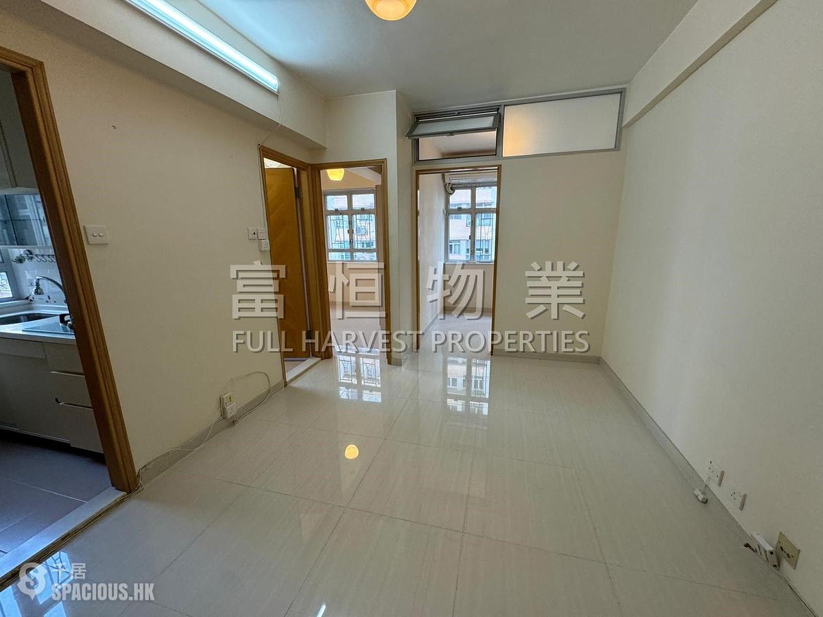 Happy Valley - Kam Kwong Mansion 01