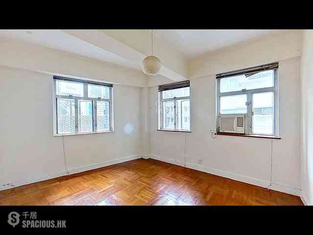 Soho - 52, Elgin Street 10