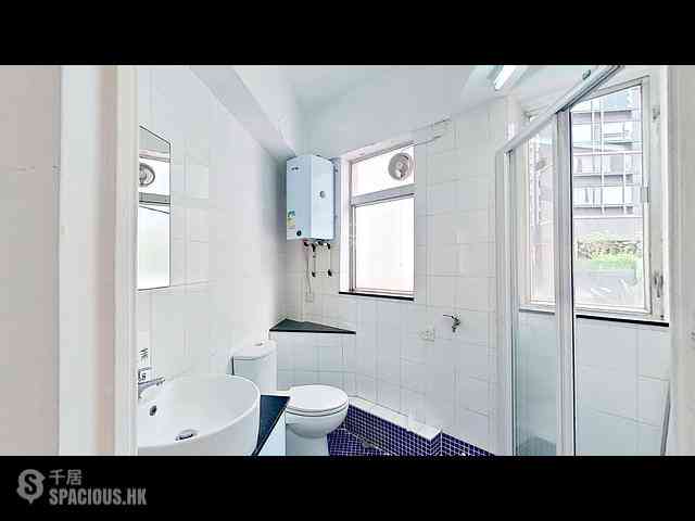 Soho - 52, Elgin Street 17