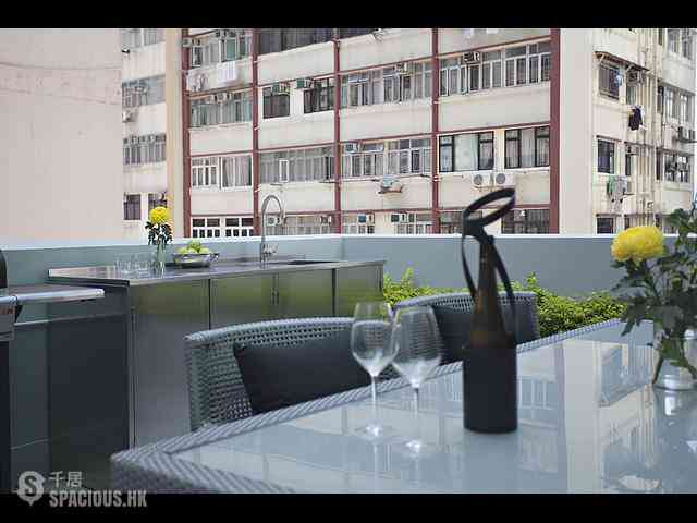 Sheung Wan - Kam Chuen Building 19