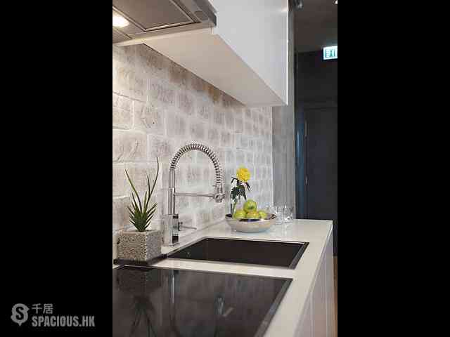 Sheung Wan - Kam Chuen Building 05