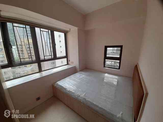 Mid Levels Central - Robinson Heights Block 3 05
