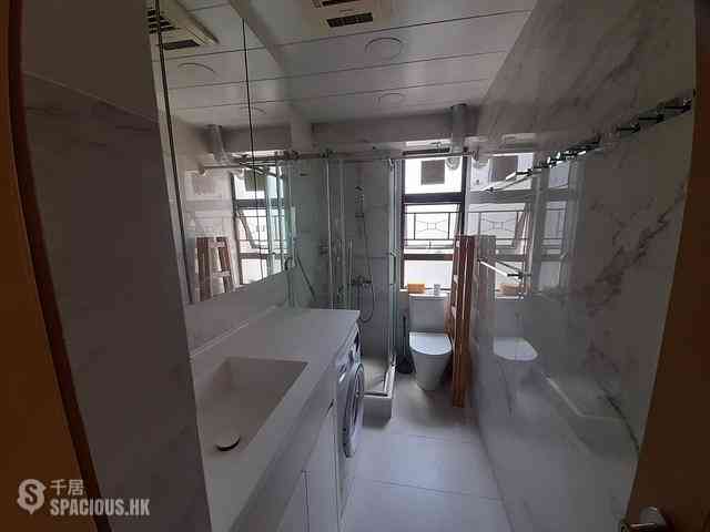 Mid Levels Central - Robinson Heights Block 3 07