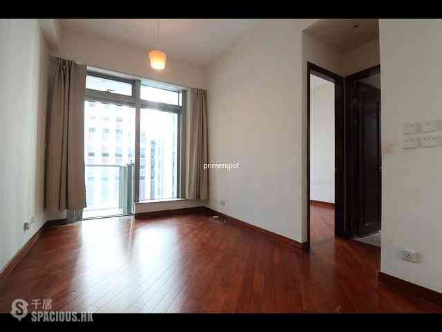 Wan Chai - The Avenue Phase 2 01