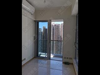 Sai Ying Pun - 63, Pokfulam Amber House (Tower 1) 04