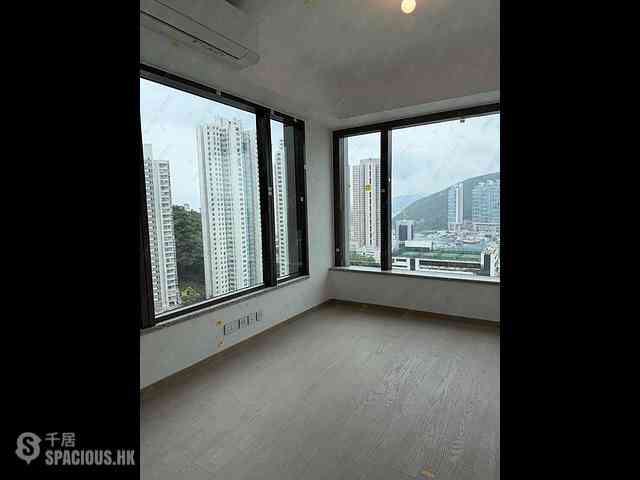 Wong Chuk Hang - The Southside Phase 3B Blue Coast Tower 1A 03