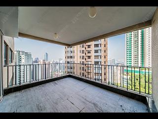 Mid Levels Central - Grenville House Block AB 03