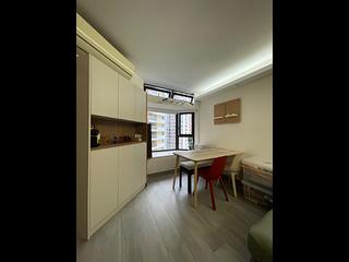 Mid Levels West - Euston Court Block 2 03