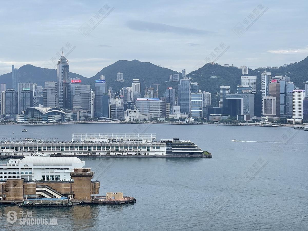 West Kowloon - The Arch Moon Tower (Block 2A) 01