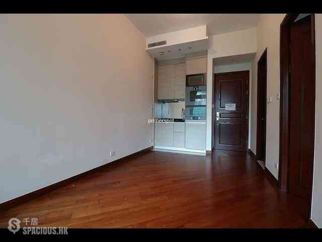 Wan Chai - The Avenue Phase 2 04