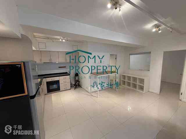 Sheung Wan - 8-10, Mercer Street 07