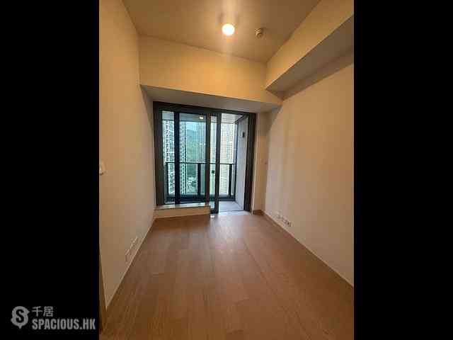 Lohas Park - Lohas Park Phase 12A Seasons Place 02