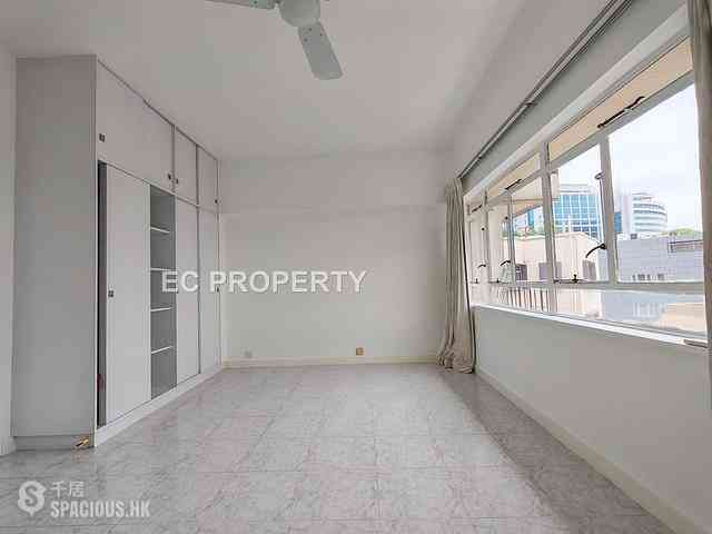 Pok Fu Lam - Bisney Villas 09