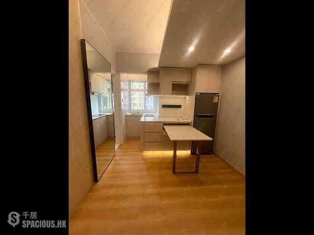 Wan Chai - New Spring Garden Mansion 06