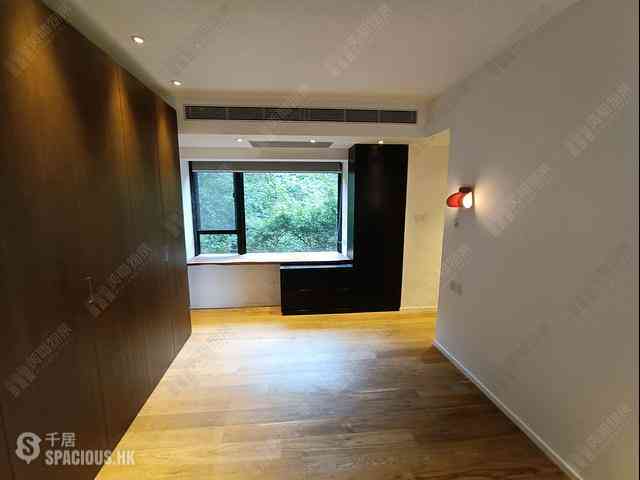 Mid Levels Central - Tavistock II 02