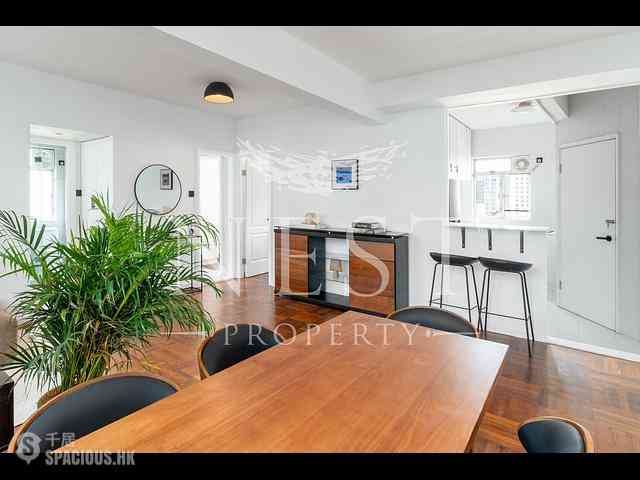 Mid Levels Central - 147-151, Caine Road 01