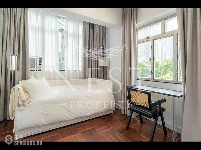 Mid Levels Central - 147-151, Caine Road 05