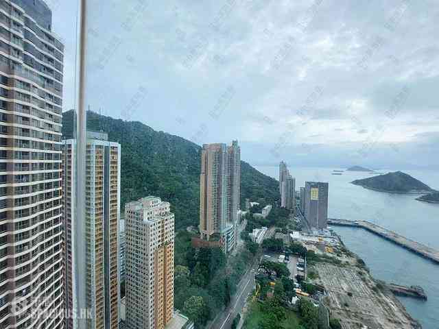 Kennedy Town - The Merton Tower 3 03