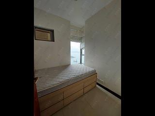 Kennedy Town - The Merton Tower 3 04
